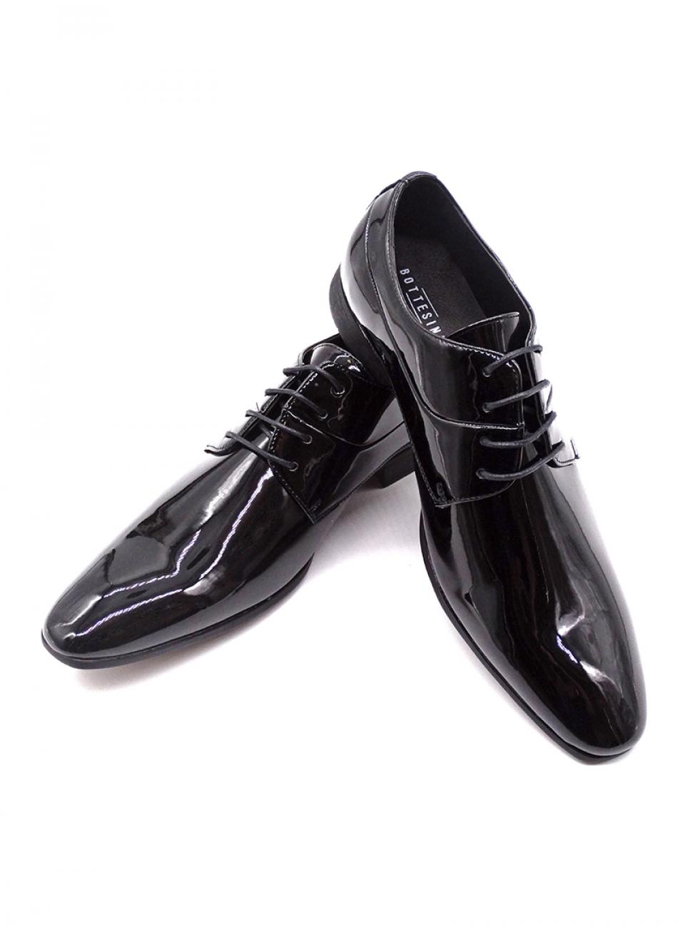 Black Patent Shoes | Wales Tartan Centres