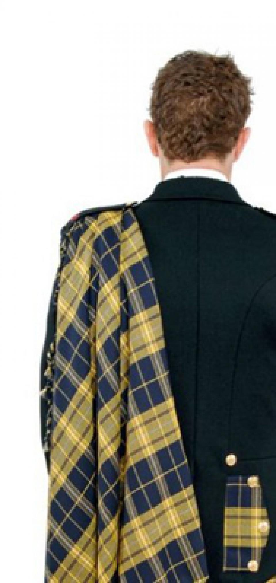 fringed-fly-plaid-welsh-tartan