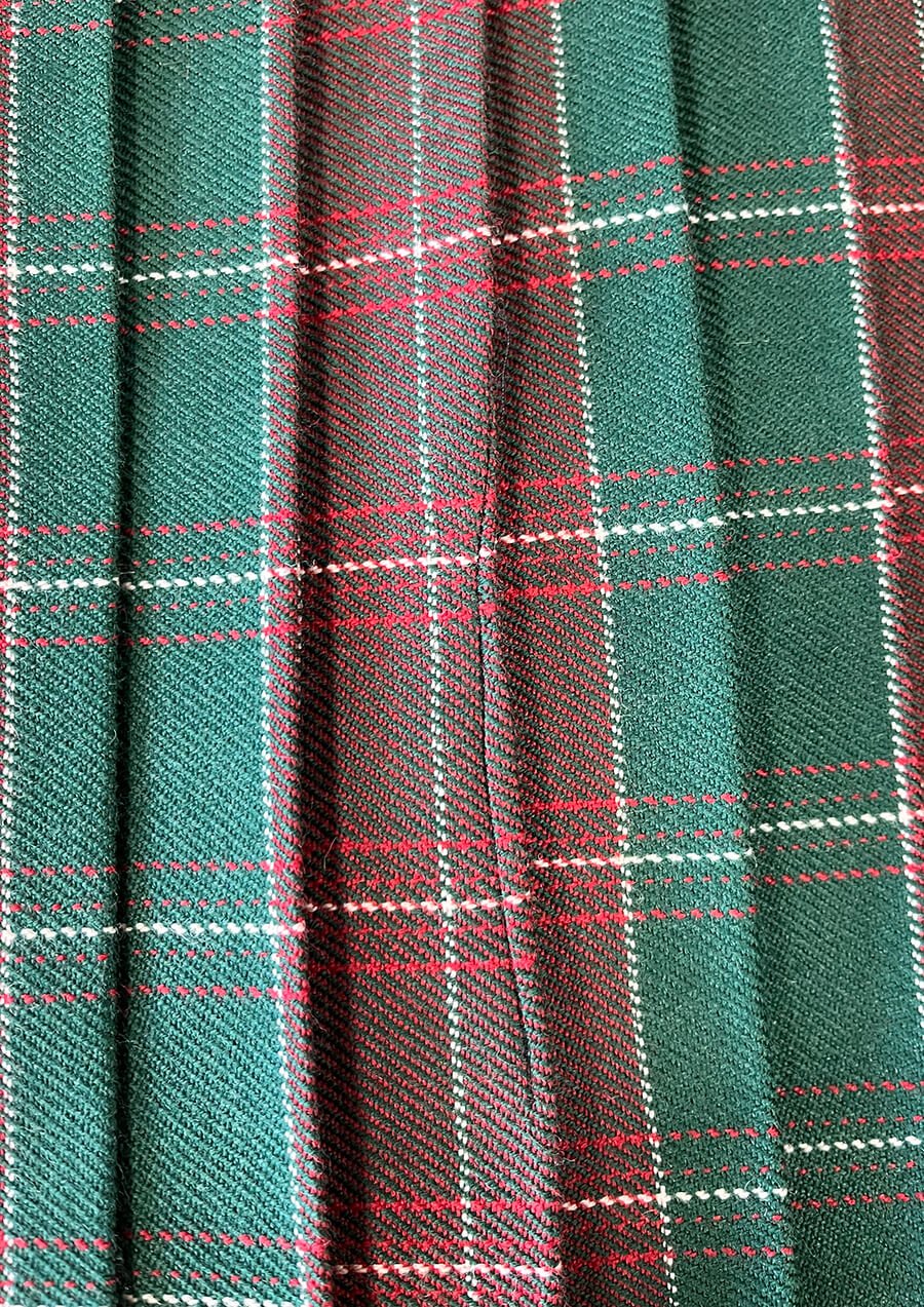 Ex Hire St Davids Kilt (55-57 Waist, 24.5 Length) | Wales Tartan Centres